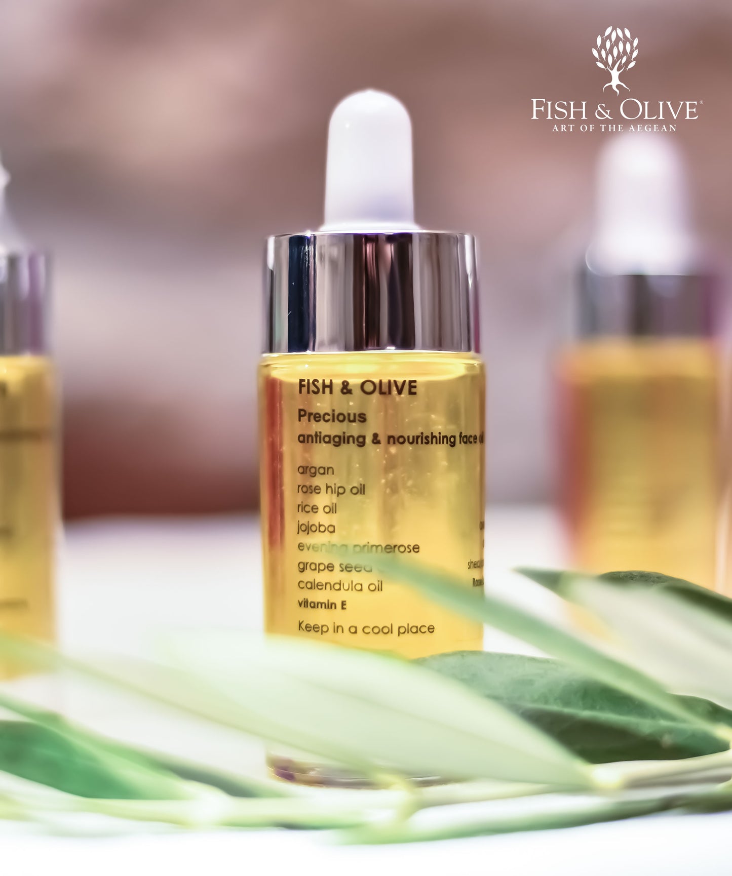 
                  
                    100% Natural Moisturising Face Oil - A Blend of Precious Oils
                  
                