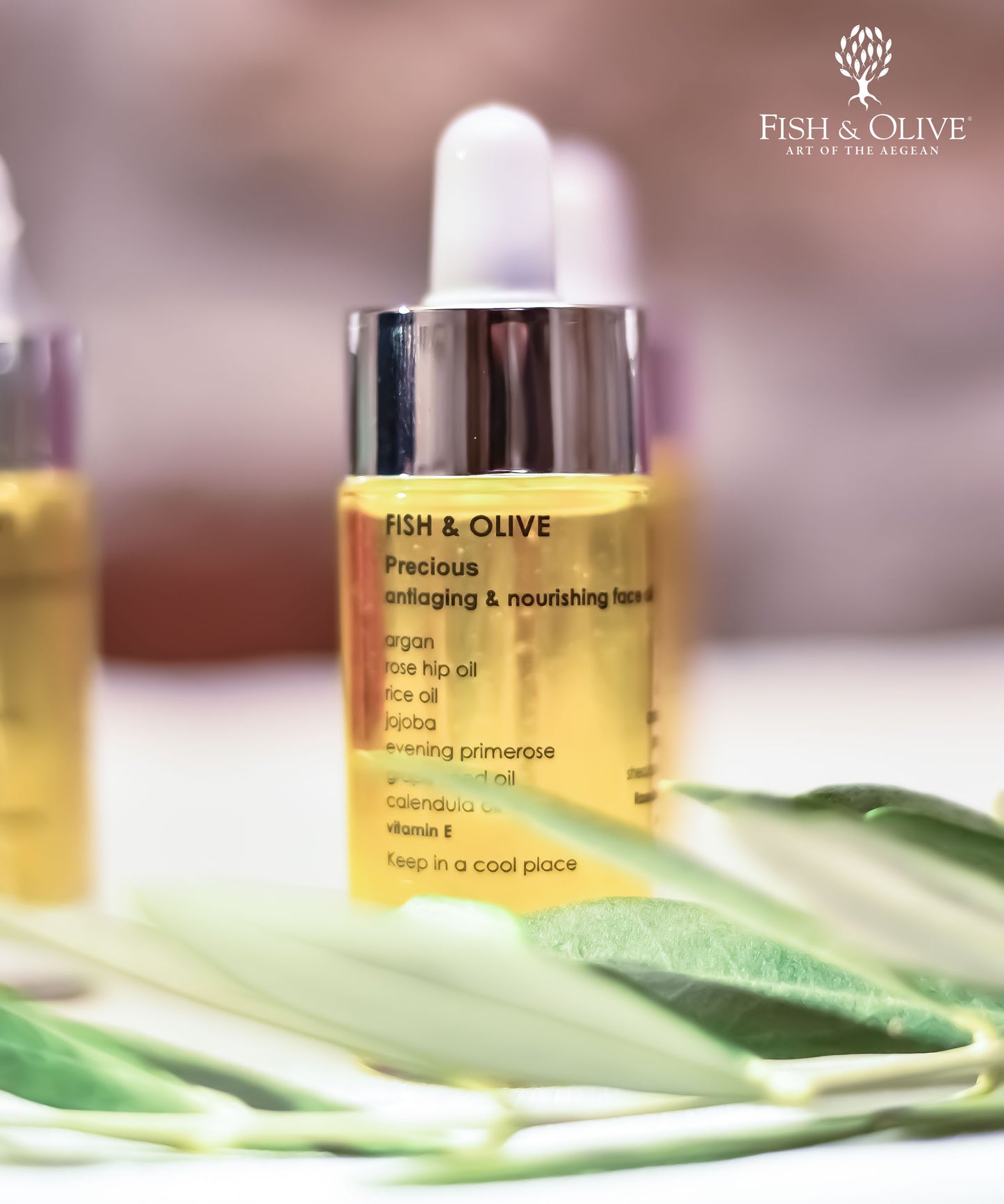 
                  
                    100% Natural Moisturising Face Oil - A Blend of Precious Oils
                  
                